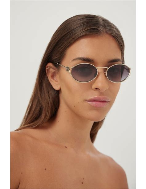 miu miu oval sunglasses|miumiu sonnenbrille.